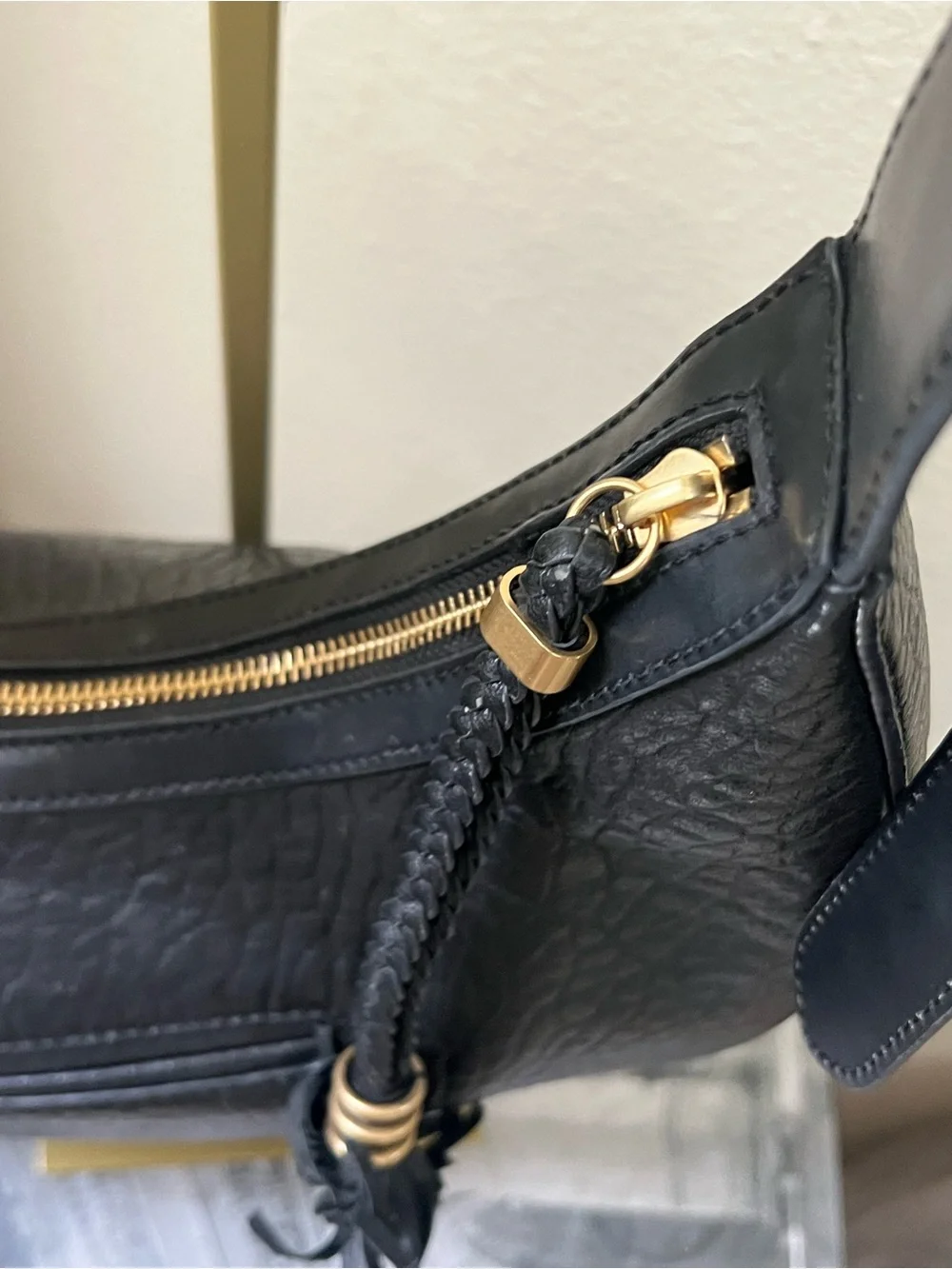 Classic Black Leather Hobo Shoulder Bag - Sleek Everyday Beautiful bag!!!